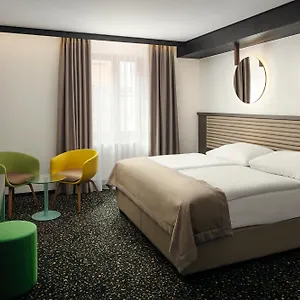Ea Embassy Hotel Praga
